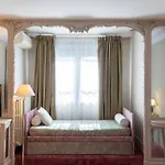 Langlois Hotel 3*