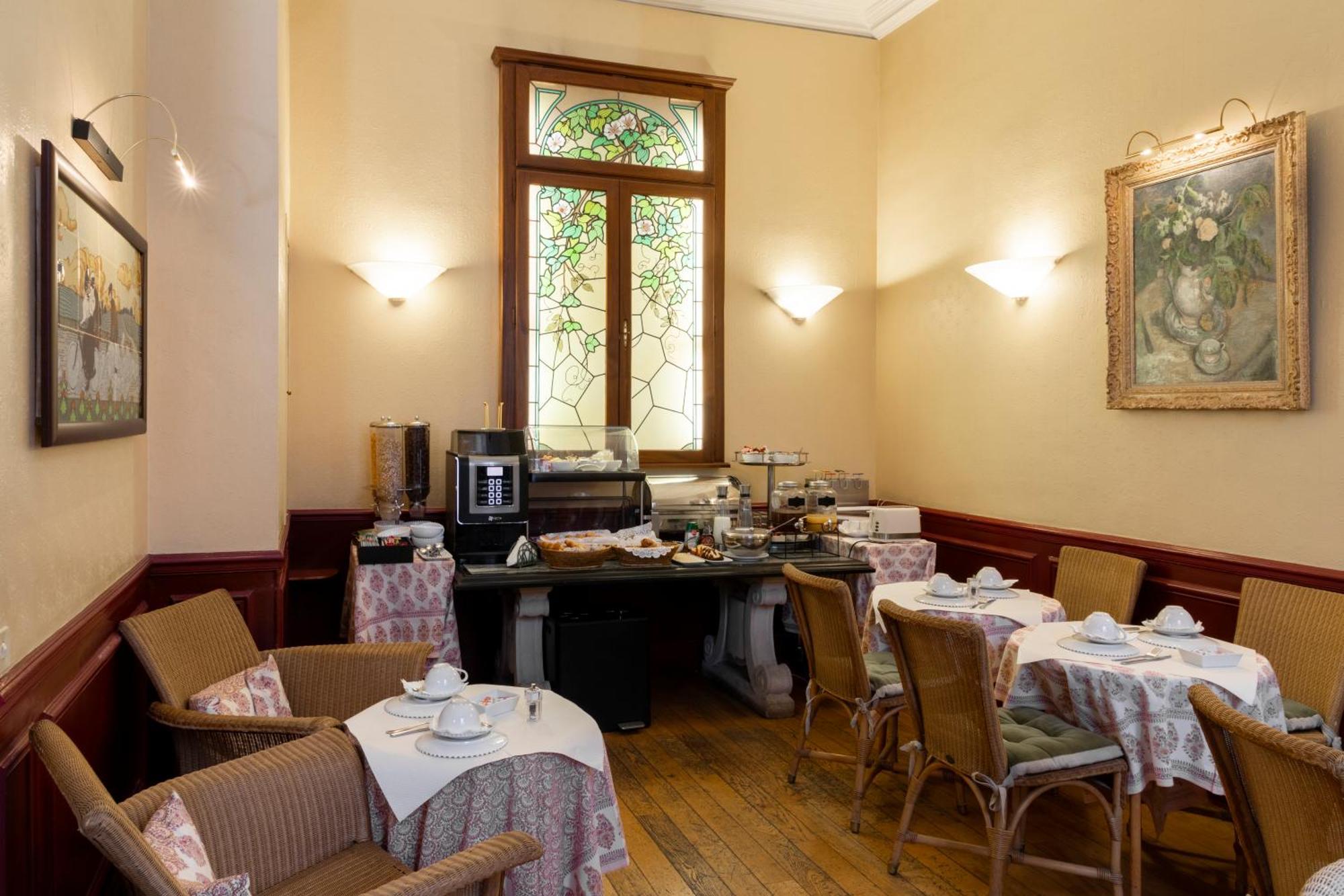 Langlois 3* Paris