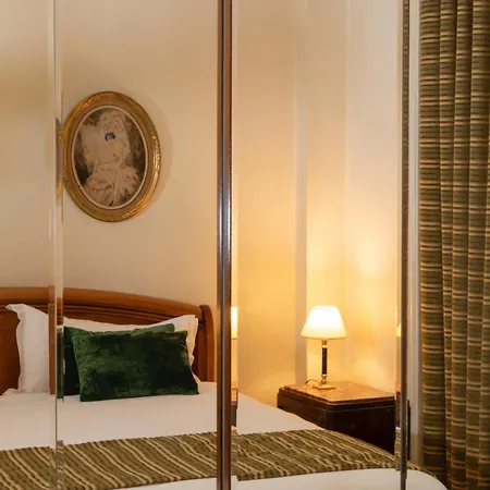 Hotel Langlois 3*