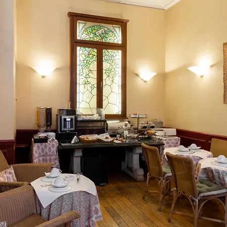 Langlois 3* Parigi
